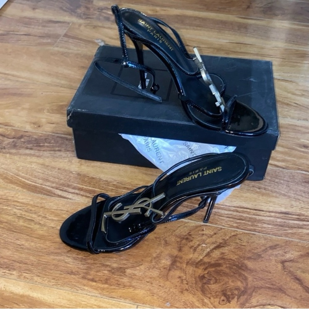 Heels - Picture 3 of 6